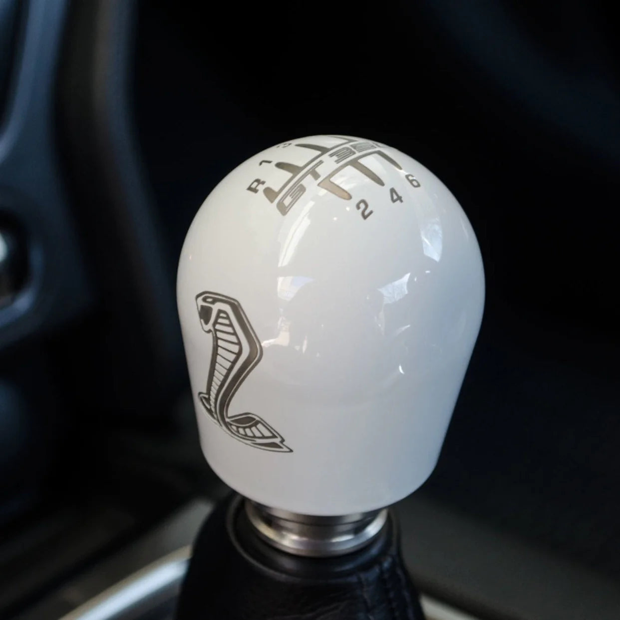 GT350/R SHIFT KNOB - 2015+ MUSTANG FITMENT